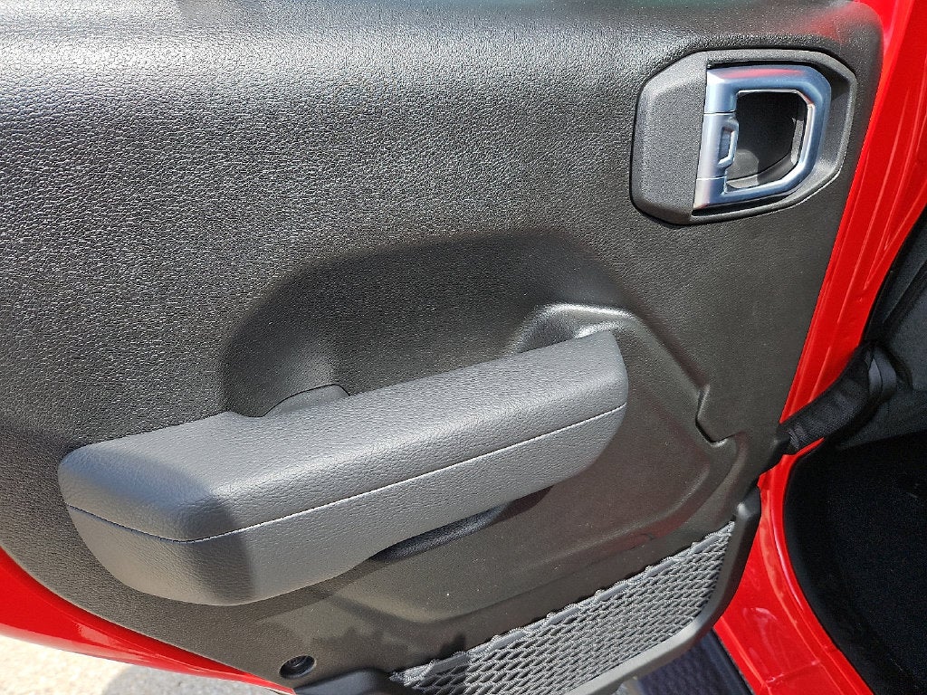 2027 Jeep Wrangler WRANGLER 4-DOOR SPORT S
