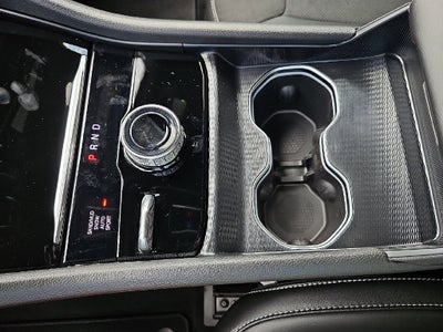 2027 Jeep Grand Cherokee GRAND CHEROKEE LAREDO ALTITUDE 4X4