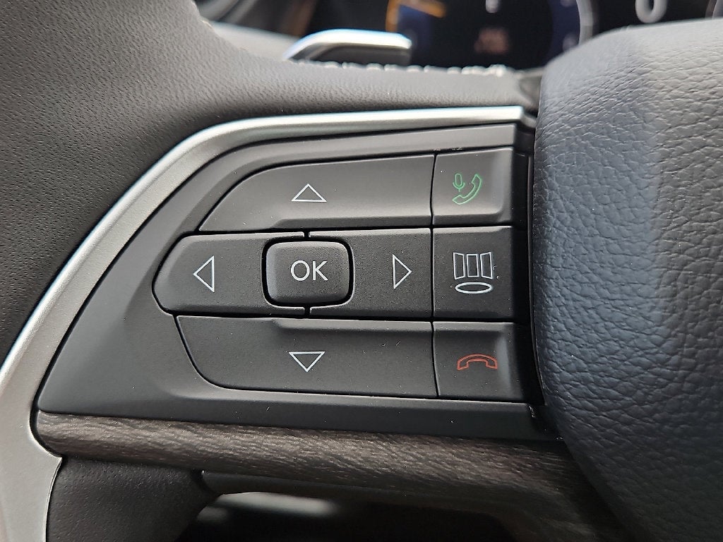 2027 Jeep Grand Cherokee GRAND CHEROKEE LAREDO ALTITUDE 4X4