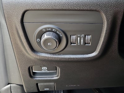 2027 Jeep Grand Cherokee GRAND CHEROKEE LIMITED 4X4
