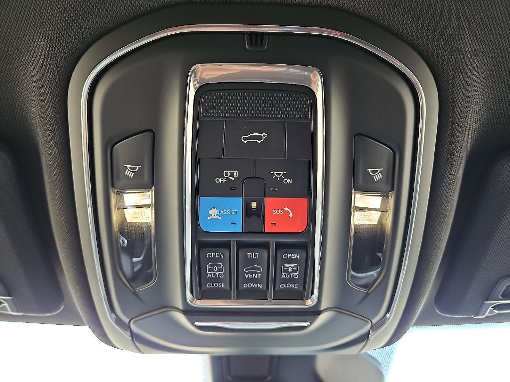 2027 Jeep Grand Cherokee GRAND CHEROKEE LIMITED 4X4