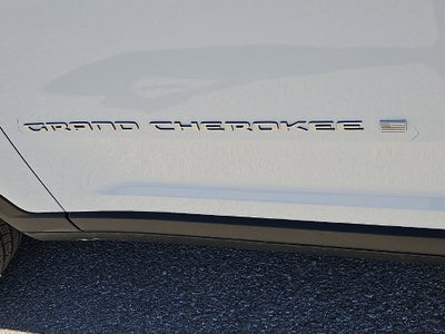 2027 Jeep Grand Cherokee L GRAND CHEROKEE L LAREDO X 4X4