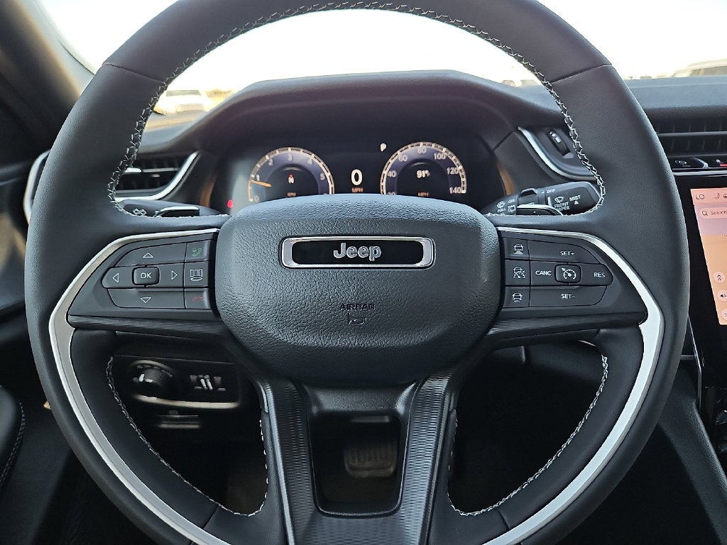 2027 Jeep Grand Cherokee L GRAND CHEROKEE L LAREDO X 4X4