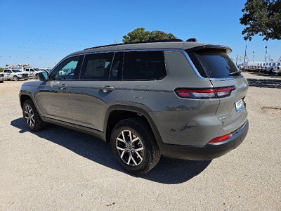 2027 Jeep Grand Cherokee L GRAND CHEROKEE L LAREDO X 4X4