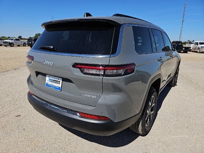 2027 Jeep Grand Cherokee L GRAND CHEROKEE L LAREDO X 4X4
