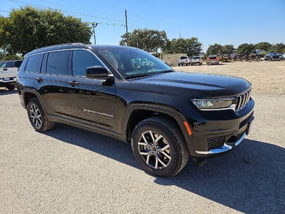 2027 Jeep Grand Cherokee L GRAND CHEROKEE L LAREDO X 4X4