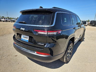 2027 Jeep Grand Cherokee L GRAND CHEROKEE L LAREDO X 4X4