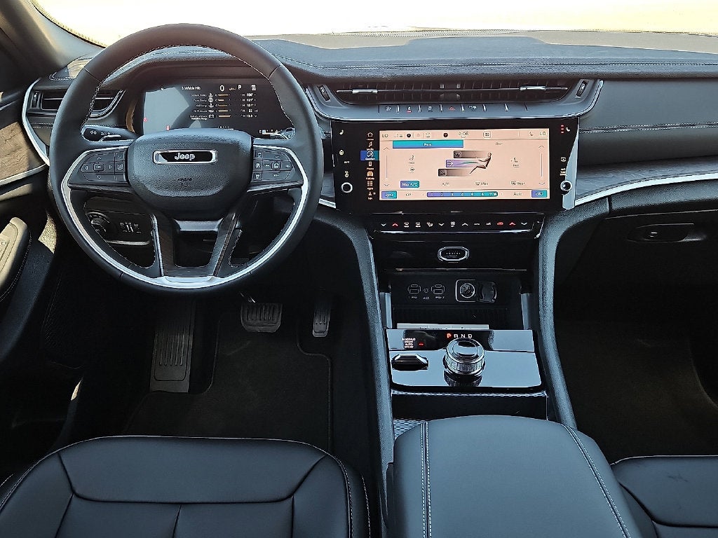 2027 Jeep Grand Cherokee L GRAND CHEROKEE L LIMITED 4X4