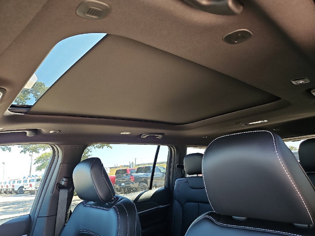 2027 Jeep Grand Cherokee L GRAND CHEROKEE L LIMITED 4X4