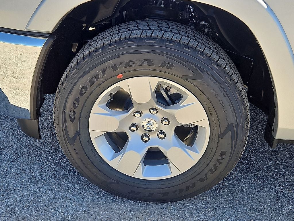 2026 RAM Ram 1500 RAM 1500 LONE STAR CREW CAB 4X2 5'7' BOX