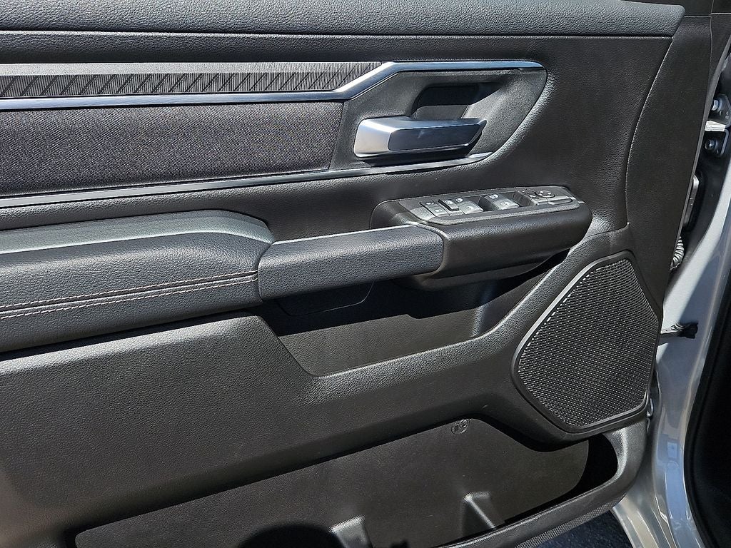 2026 RAM Ram 1500 RAM 1500 LONE STAR CREW CAB 4X2 5'7' BOX