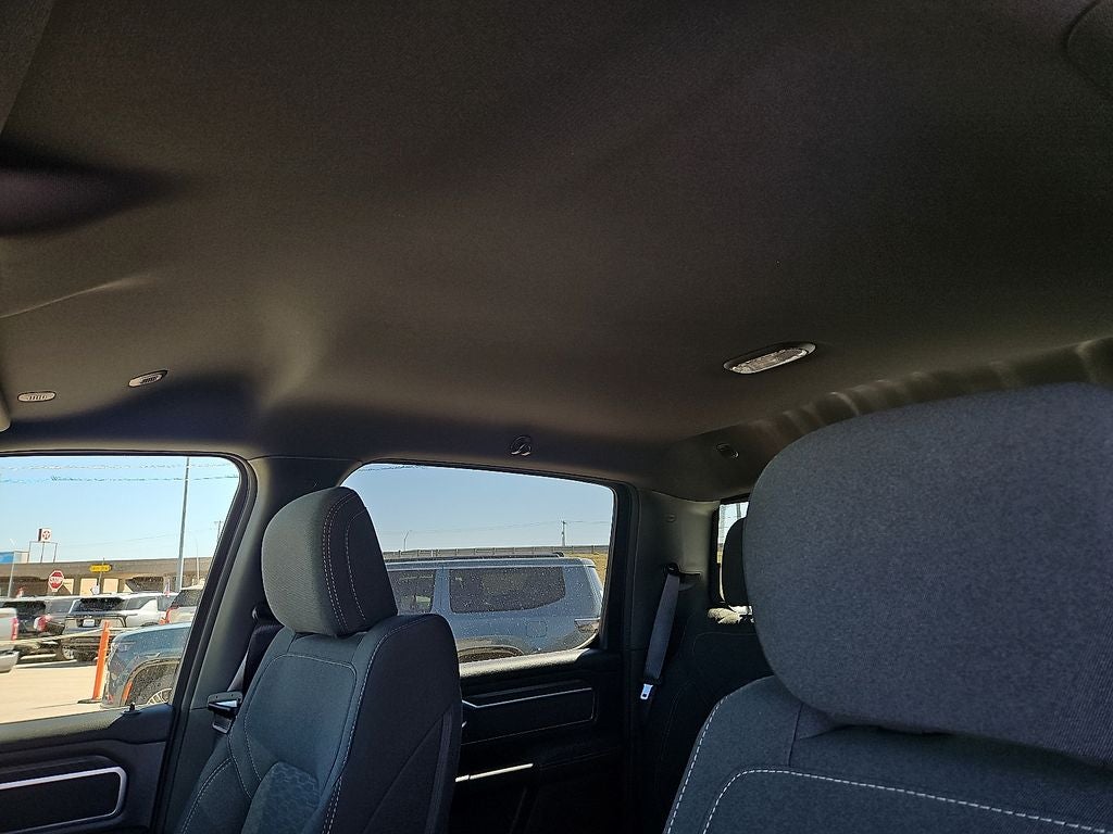 2026 RAM Ram 1500 RAM 1500 LONE STAR CREW CAB 4X2 5'7' BOX