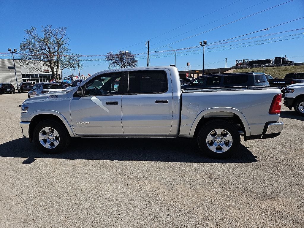2026 RAM Ram 1500 RAM 1500 LONE STAR CREW CAB 4X2 5'7' BOX