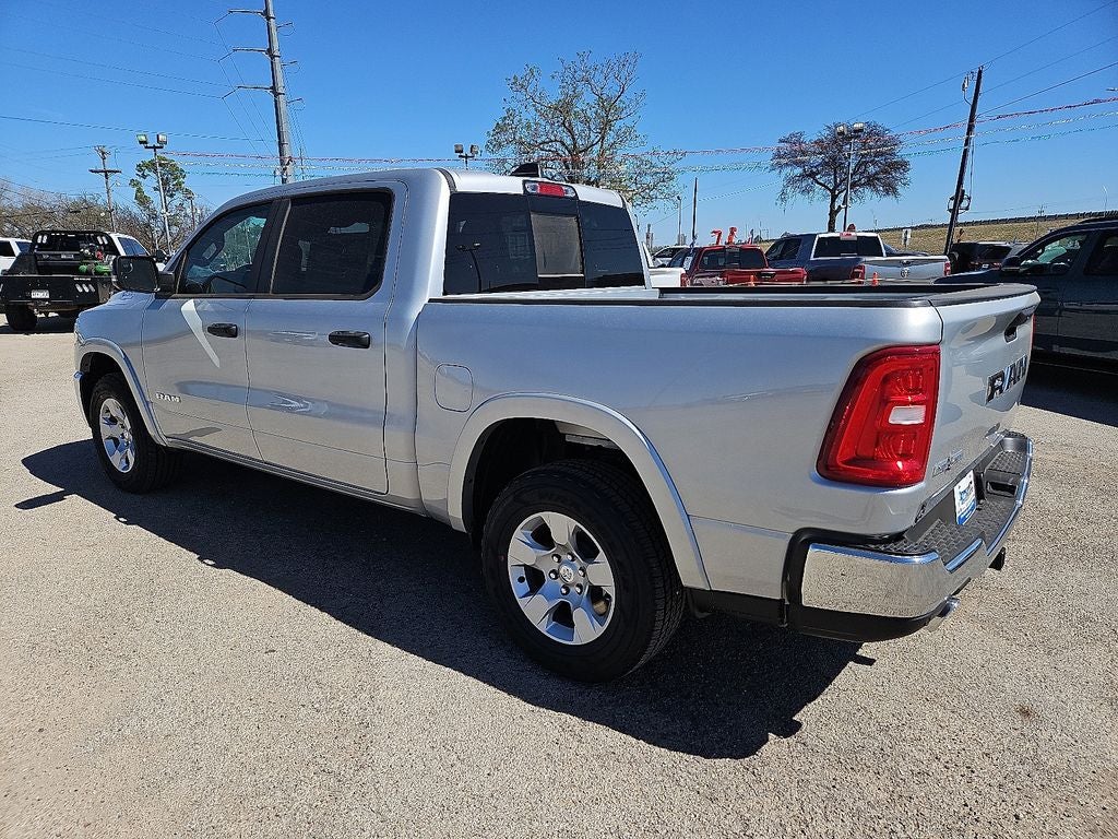 2026 RAM Ram 1500 RAM 1500 LONE STAR CREW CAB 4X2 5'7' BOX