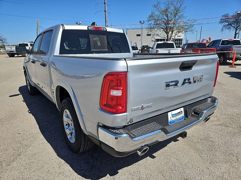 2026 RAM Ram 1500 RAM 1500 LONE STAR CREW CAB 4X2 5'7' BOX