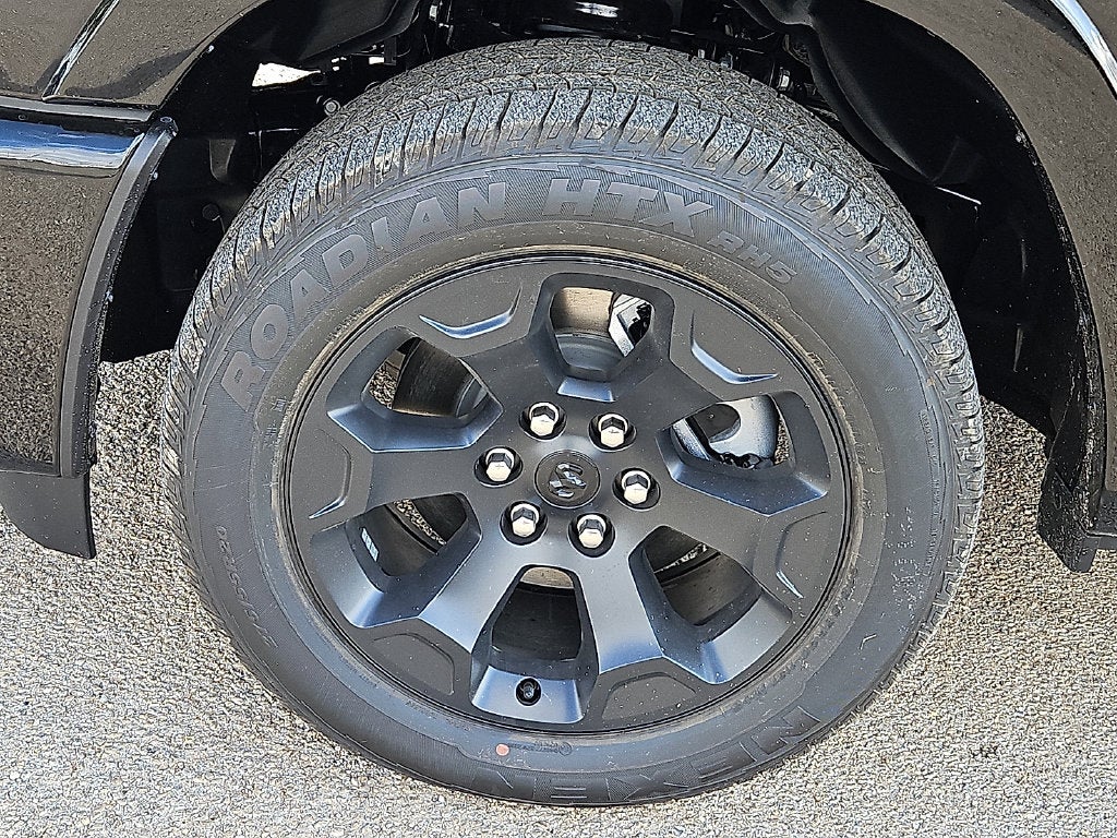 2027 RAM 1500 RAM 1500 LONE STAR CREW CAB 4X2 5'7' BOX