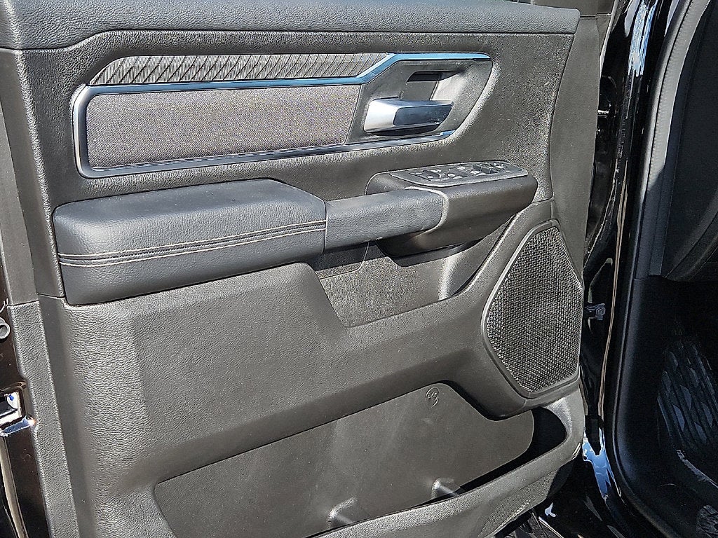 2027 RAM 1500 RAM 1500 LONE STAR CREW CAB 4X2 5'7' BOX