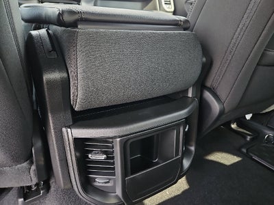 2027 RAM 1500 RAM 1500 EXPRESS CREW CAB 4X2 5'7' BOX