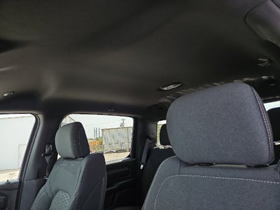 2027 RAM 1500 RAM 1500 EXPRESS CREW CAB 4X2 5'7' BOX