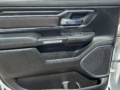 2023 RAM 1500 Laramie Crew Cab 4x2 5'7' Box