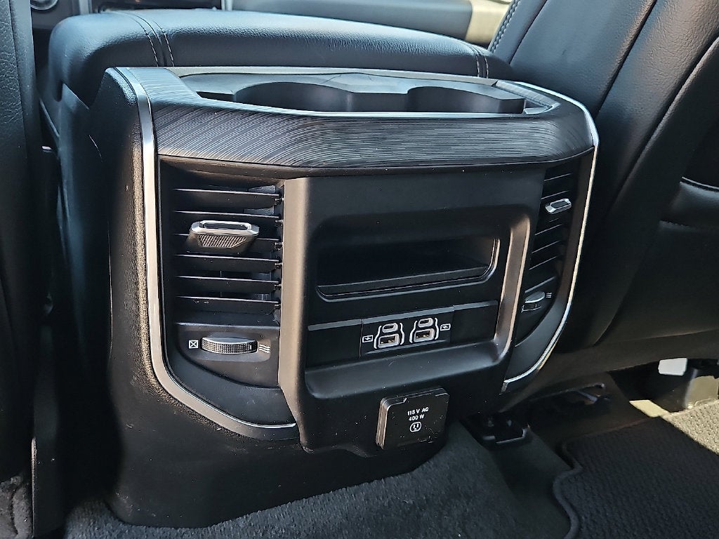 2023 RAM 1500 Laramie Crew Cab 4x2 5'7' Box