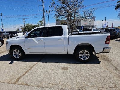2023 RAM 1500 Laramie Crew Cab 4x2 5'7' Box