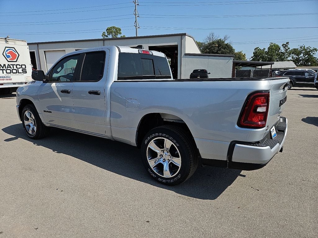 2026 RAM Ram 1500 RAM 1500 EXPRESS QUAD CAB 4X2 6'4' BOX