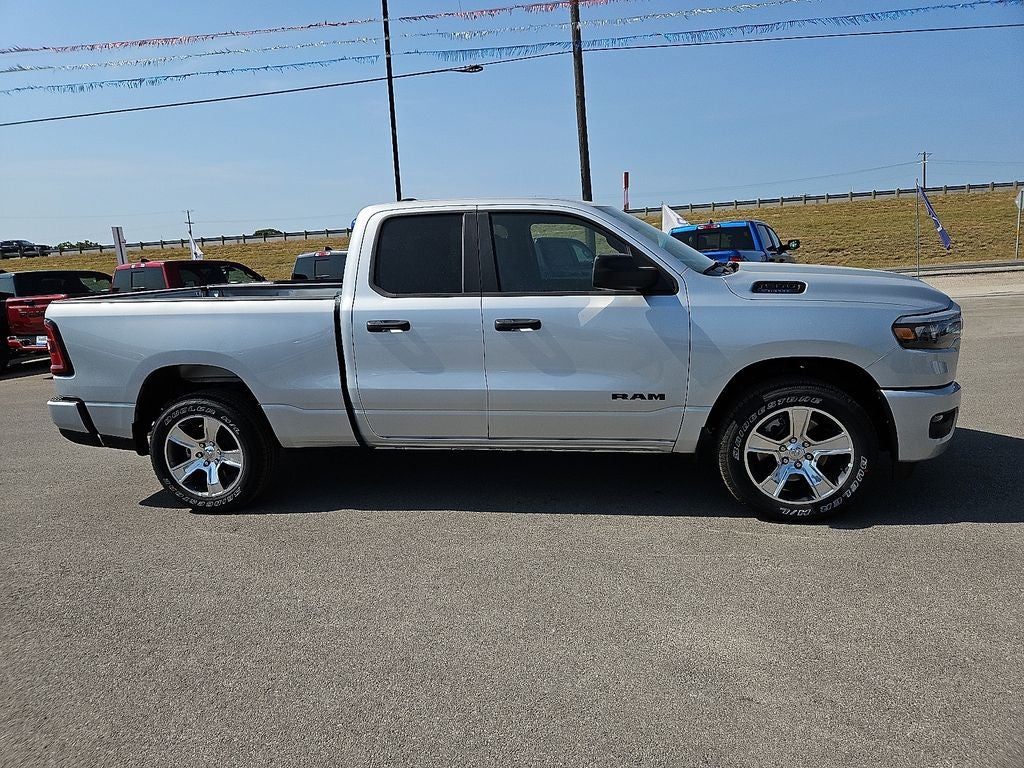 2026 RAM Ram 1500 RAM 1500 EXPRESS QUAD CAB 4X2 6'4' BOX