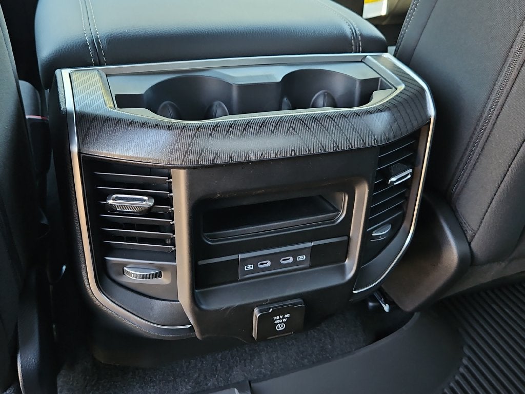 2027 RAM 1500 RAM 1500 LONE STAR CREW CAB 4X4 5'7' BOX