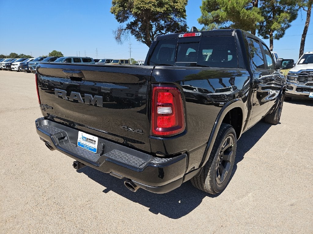 2027 RAM 1500 RAM 1500 LONE STAR CREW CAB 4X4 5'7' BOX