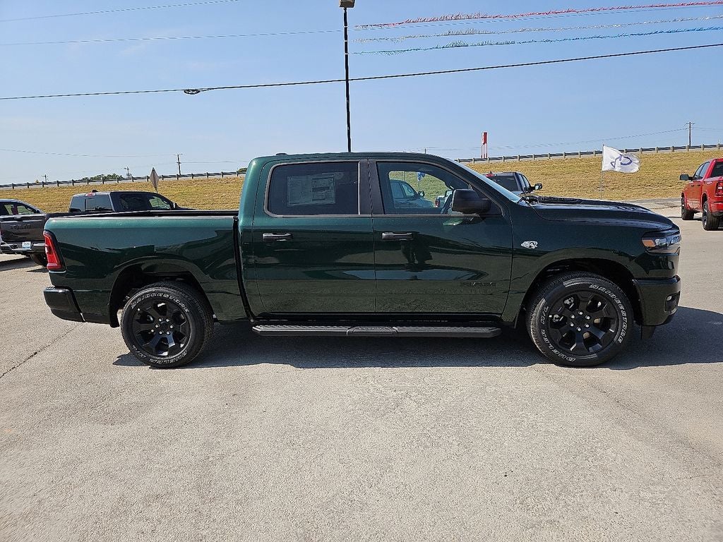 2026 RAM Ram 1500 RAM 1500 EXPRESS CREW CAB 4X4 5'7' BOX