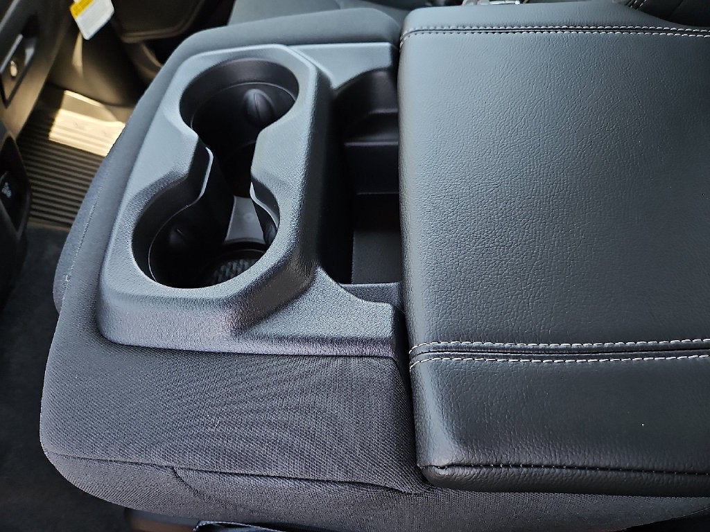2027 RAM 1500 RAM 1500 WARLOCK CREW CAB 4X4 5'7' BOX