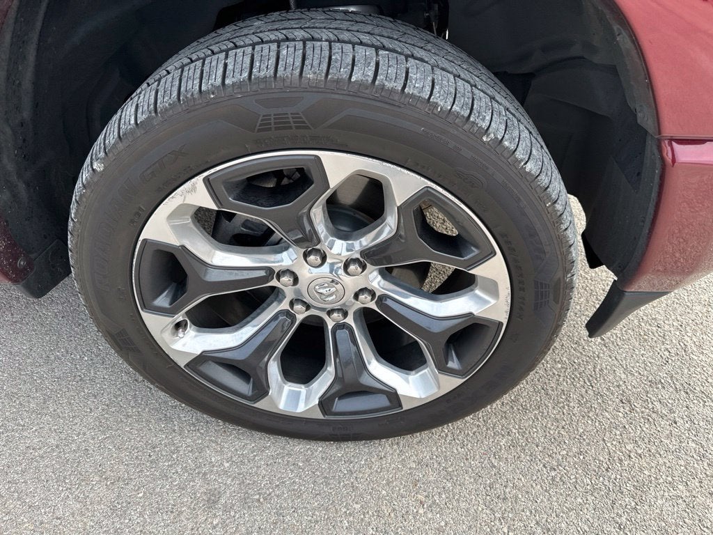 2021 RAM 1500 Limited Crew Cab 4x4 5'7' Box