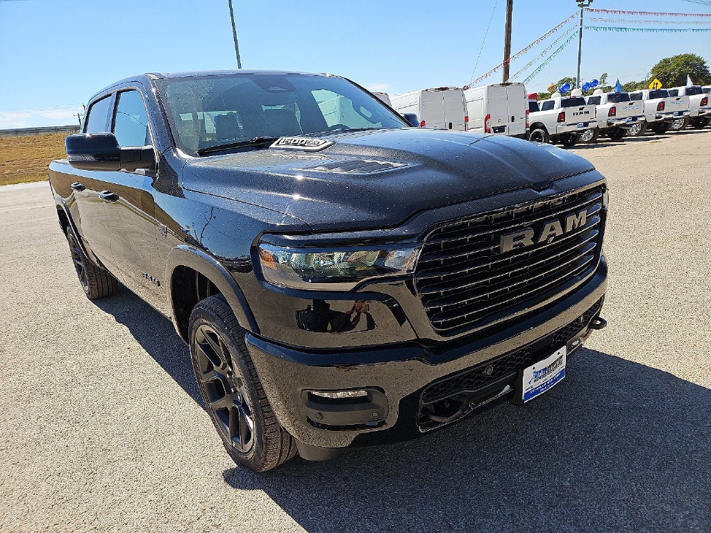 2027 RAM 1500 RAM 1500 LARAMIE CREW CAB 4X4 5'7' BOX