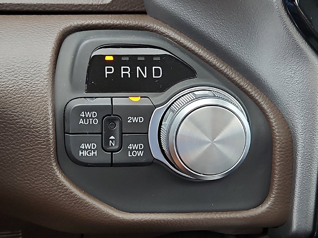 2027 RAM 1500 RAM 1500 LARAMIE CREW CAB 4X4 5'7' BOX