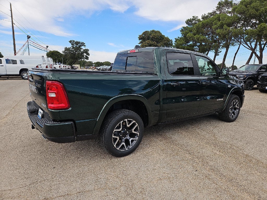 2027 RAM 1500 RAM 1500 LARAMIE CREW CAB 4X4 5'7' BOX