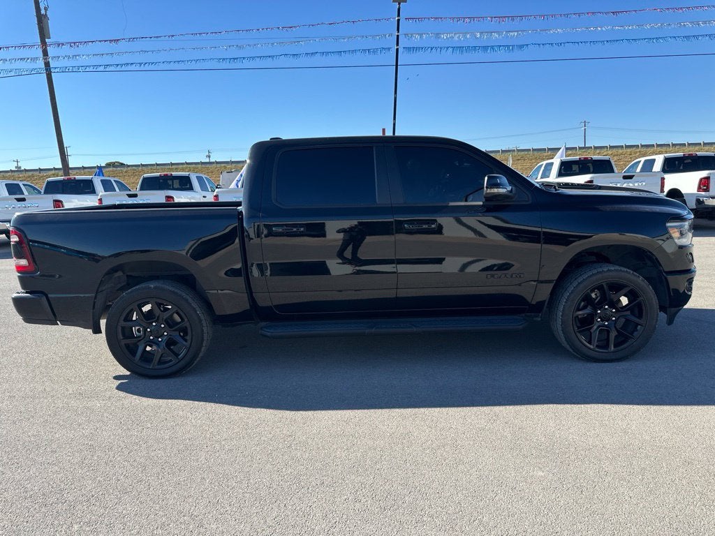 2023 RAM 1500 Laramie Crew Cab 4x4 5'7' Box