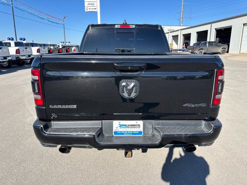 2023 RAM 1500 Laramie Crew Cab 4x4 5'7' Box