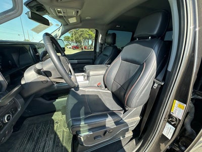 2024 Ford F-350SD Lariat DRW