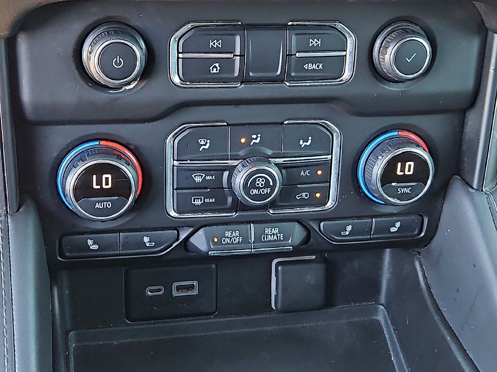 2021 Chevrolet Suburban LT