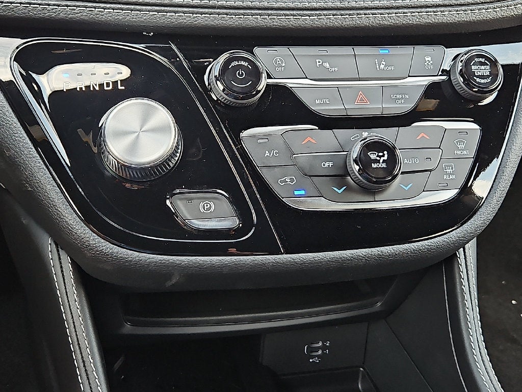 2027 Chrysler Pacifica PACIFICA LIMITED AWD