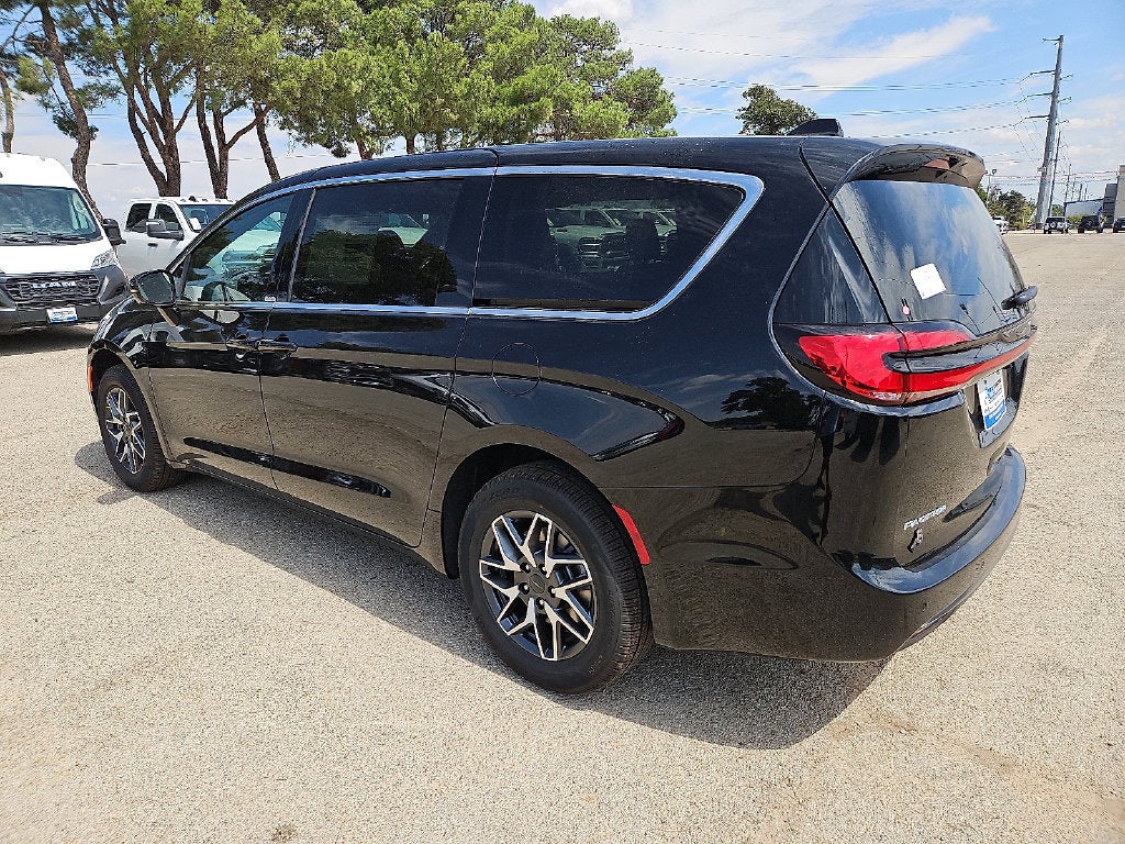 2027 Chrysler Pacifica PACIFICA LIMITED AWD