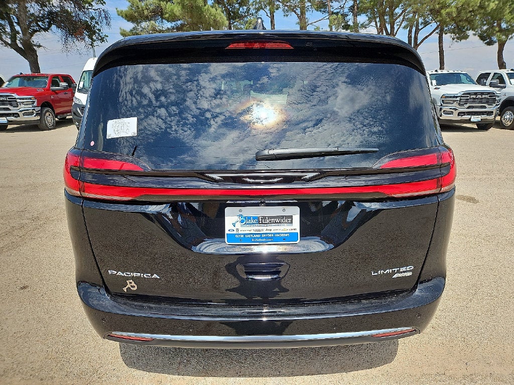 2027 Chrysler Pacifica PACIFICA LIMITED AWD