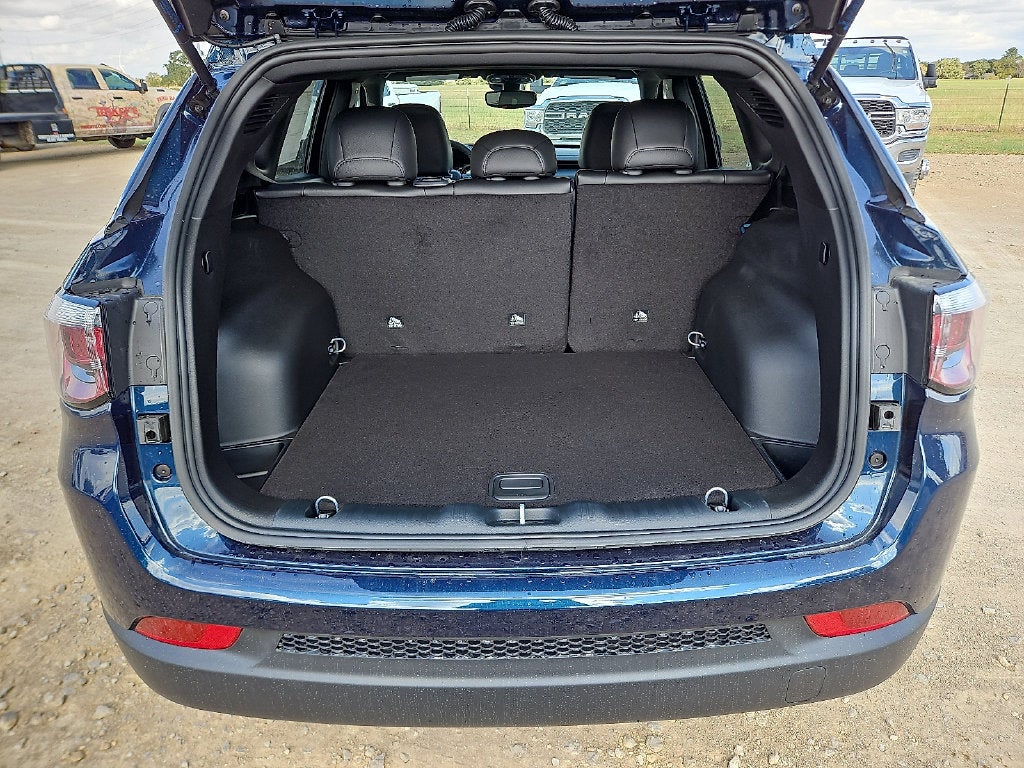 2027 Jeep Compass Latitude Altitude