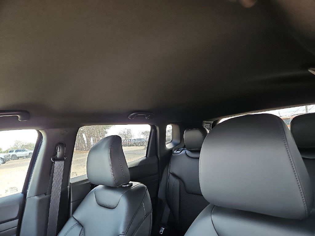 2027 Jeep Compass Latitude Altitude