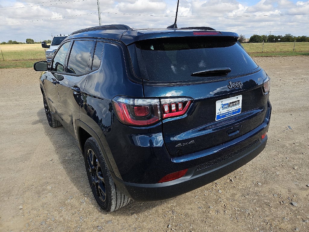 2027 Jeep Compass Latitude Altitude