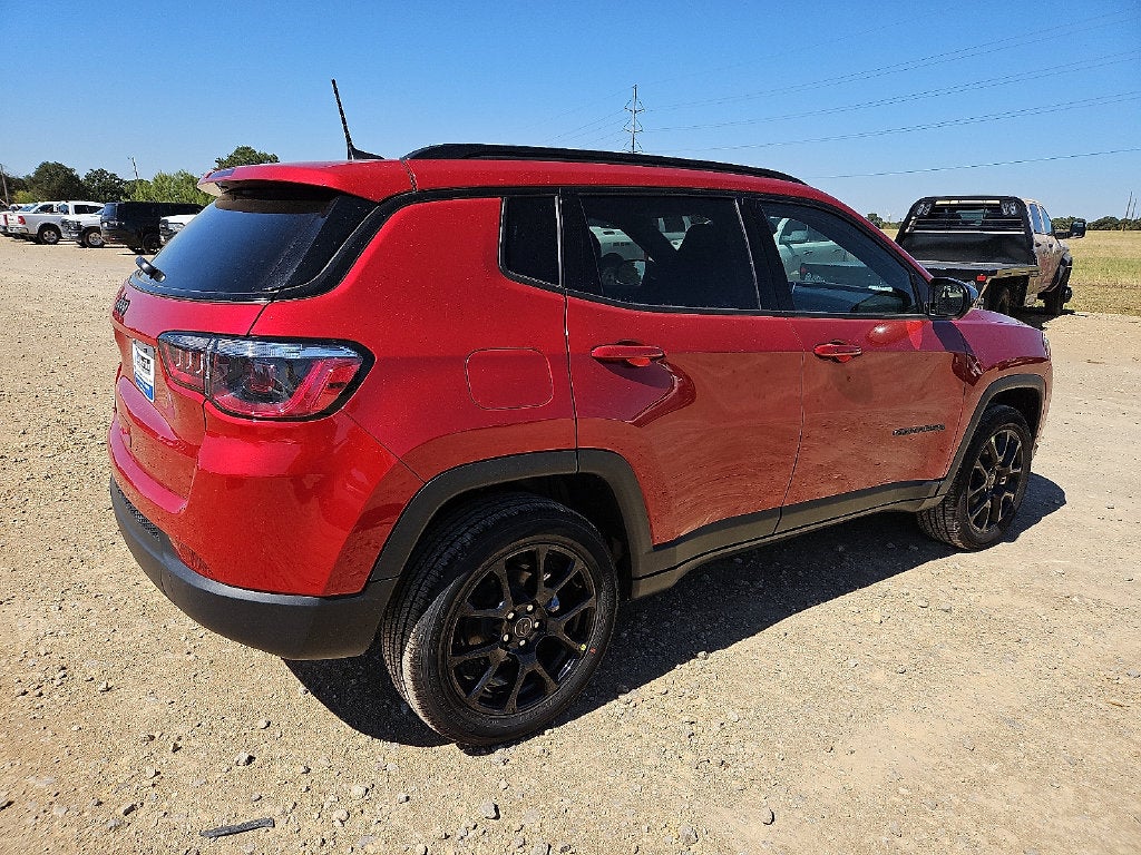2027 Jeep Compass COMPASS LATITUDE ALTITUDE 4X4
