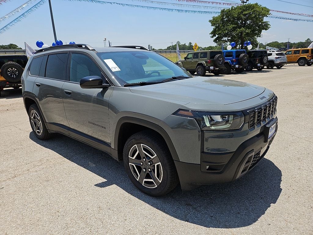 2026 Jeep Cherokee CHEROKEE LAREDO 4X4