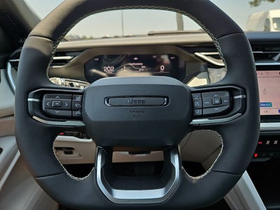 2026 Jeep Cherokee CHEROKEE LAREDO 4X4