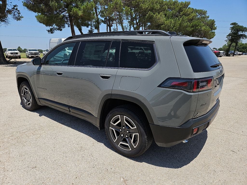 2026 Jeep Cherokee CHEROKEE LAREDO 4X4